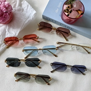 Rimless Sunglasses Metal Geometric Frame Leopard Head Decor UV400 Gradient PC Lens Fashion Eyewear For Men Women
