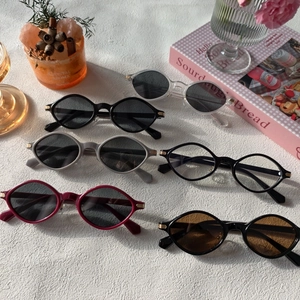 Retro Oval Sunglasses UV400 Protection PC Frame AC Lens Metal Detail Vintage Fashion Travel Eyewear For Women Men