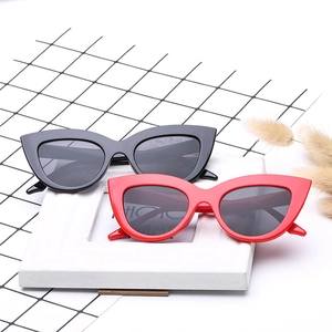Cat Eye Sunglasses For Women Retro Large Frame UV400 Protection Trendy Vintage PC Plastic Frame Fashion Eyewear
