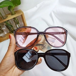Trendy large frame square sunglasses in translucent purple and classic black colors