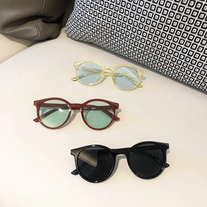 Retro round cartoon sunglasses for children with UV protection in various trendy colors