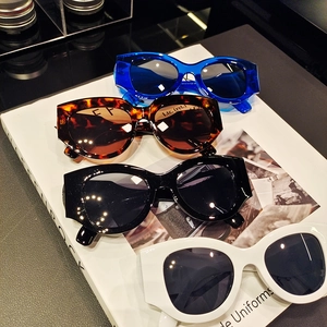 Retro thick-frame cat-eye sunglasses for men and women with UV protection in four colors
