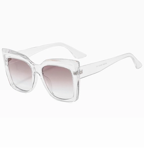 Detailansicht der großen Cat-Eye-Sonnenbrille mit Verlaufsgläsern und ZN2225-Gravur