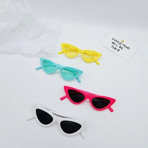 Retro cat-eye triangle sunglasses for kids in yellow, green, pink and white