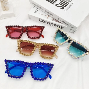 Cat eye rhinestones sunglasses for women with oversized frames in four colors