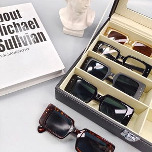 Set de lunettes de soleil rectangulaires à motif zèbre avec étui de rangement en cuir