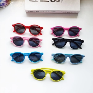 Set of 7 colorful oval polarized sunglasses for children with jelly texture and UV protection