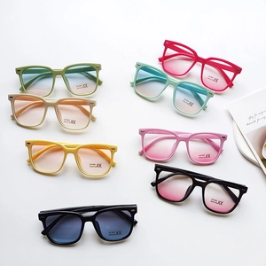 Kids Sunglasses Vintage Square Frame Plastic UV400 Protection Fashion Outdoor Eyewear For Boys Girls Children
