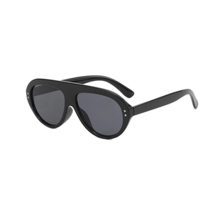 Retro oval children's sunglasses with black frame and silver rivets for outdoor travel