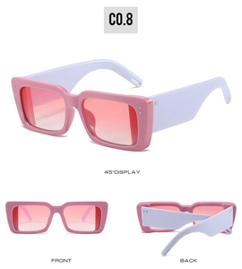 Drei Ansichten der quadratischen Sonnenbrille mit rosa Rahmen, weißen Bügeln und Verlaufsgläsern