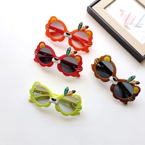Lunettes De Soleil Dessin Animé Enfants Plastique Protection Uv Forme Lion Pour Garçons Filles Accessoires De Fête