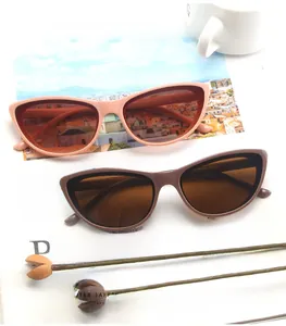 Close-up of cat-eye sunglasses 97131 and 97141 with dimensions 55-19-139 details