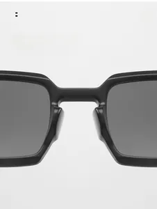 Detail of comfortable nose pads on black square frame oversized hip-hop sunglasses