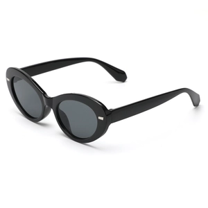 Lunettes de soleil rétro noires ovales pour femmes avec verres polarisés gris foncé chic