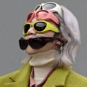 Futuristic Y2K wraparound sunglasses for women in four assorted stylish colors