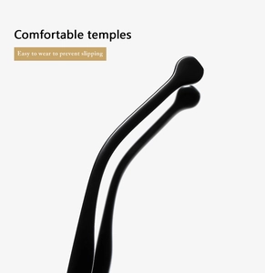 Détail des branches de lunettes noires avec design ergonomique antidérapant et fini poli