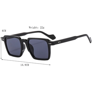 Square black sunglasses with 22g weight, 4CM height and 14.9CM width dimensions