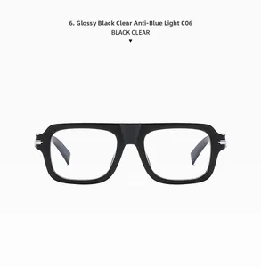 Détail de lunettes carrées noir brillant avec verres anti-lumière bleue clairs