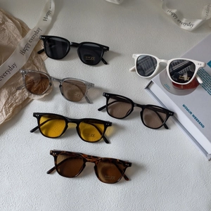 Lunettes De Soleil Enfants Rétro Rondes UV400 Protection Résine Plastique Style Tendance INS Voyage Pour Garçons Filles