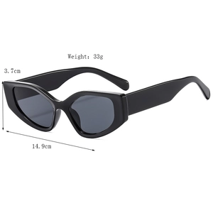 Lunettes de soleil œil de chat polygone chic avec monture noire et dimensions