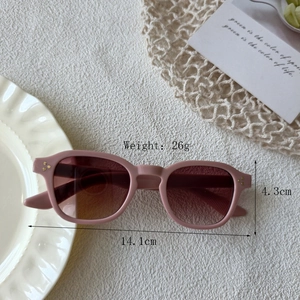 Pink retro rectangle sunglasses detail with 14.1cm width and gold triple dot decor