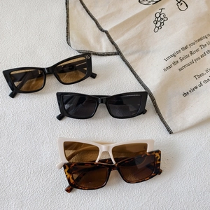 Trendy square vintage sunglasses for men and women in diverse stylish frame colors