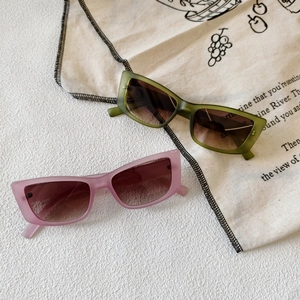 Retro square matte sunglasses in olive green and soft pink with gradient lenses