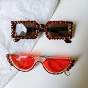 Red bridal sunglasses with rhinestones and heart design for wedding party fashion