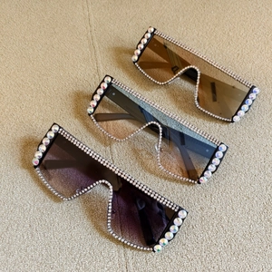 Lot de lunettes de soleil carrées oversize avec strass en marron et dégradé de violet