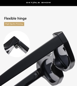 Détails de la charnière flexible et de la peinture noire brillante sur les lunettes