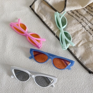 Cat-eye sunglasses in multiple colors featuring vintage frames and high-quality resin lenses