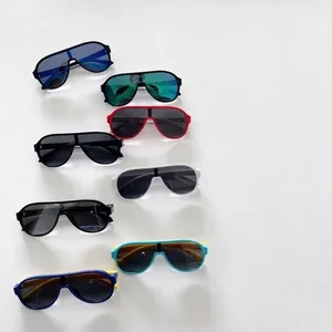Lunettes de soleil aviateur pour enfants en huit couleurs variées et tendance