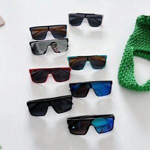 Lunettes De Soleil Oversize Enfant Verre PC Monobloc Monture Résine Protection UV Sport Mode Goggles Garçons Et Filles
