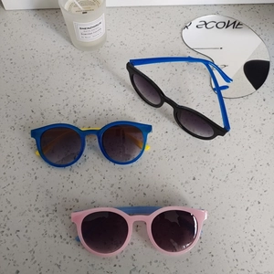 Lunettes de soleil rétro rondes pour enfants en plusieurs couleurs pour garçons et filles