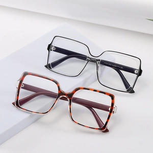 Monture de Lunettes Carrée Surdimensionnée Tendance Femmes Hommes Mode Anti Lumière Bleue Verre Clair Lunettes Optiques Rétro Chic