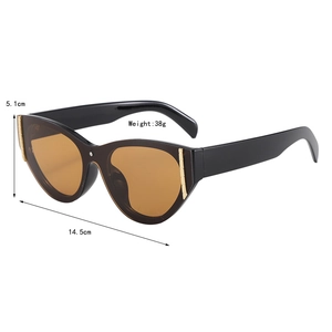 Détails des dimensions de lunettes œil de chat montrant largeur 14,5cm et hauteur 5,1cm