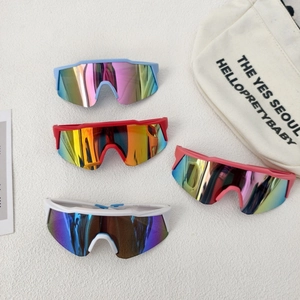 Kids Sports Cycling Sunglasses Resin Lens UV380 Protection Windproof Mirror Coating For Boys Girls