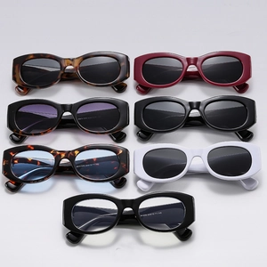 Retro Cat Eye Sunglasses Vintage Oval Thick Frame Fashion UV400 Eyewear For Women Men Street Style