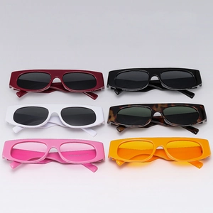 Retro Rectangular Sunglasses PC Frame UV400 Protection Fashion Punk Y2K Style Eyewear For Men Women