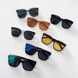 Kinder Sonnenbrille UV380 Schutz Quadratischer Großer Rahmen Harzlinse Mode Outdoor Schatten Für Jungen Mädchen Trend