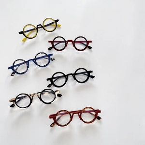 Steampunk round frames for kids featuring six assorted retro colors and patterns