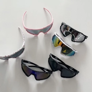 Kids sports sunglasses set with oversized frames and splatter pattern for cycling