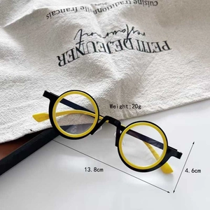 Detailed view of steampunk round kids glasses showing frame dimensions of 13.8cm width