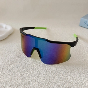 Detail of cycling sunglasses with iridescent rainbow lens and anti-slip temple tips