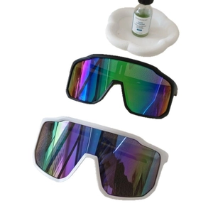 Outdoor Radsport Sonnenbrille für Damen und Herren mit großem Rahmen und bunten Gläsern