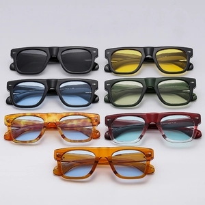Occhiali Da Sole Quadrati Retro Montura PC Lenti AC Rivetto Freccia Montura Stretta Moda All'aperto Guida Unisex