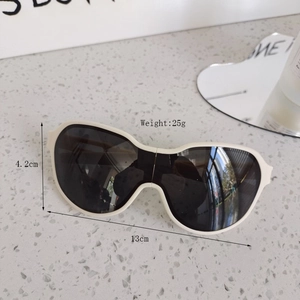 Foldable cream kids sunglasses with dark lenses and 13cm width size specifications