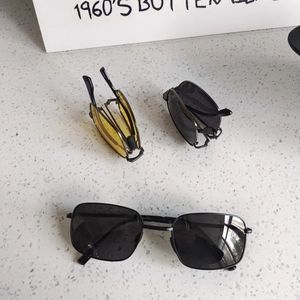 Foldable square metal polarized sunglasses for men and women with compact folding design