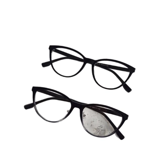 Vintage black oversized cat-eye glasses frames with anti-blue light and UV400 lenses