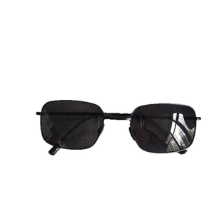 Folding metallic polarized sunglasses for men and women with square black frame lenses